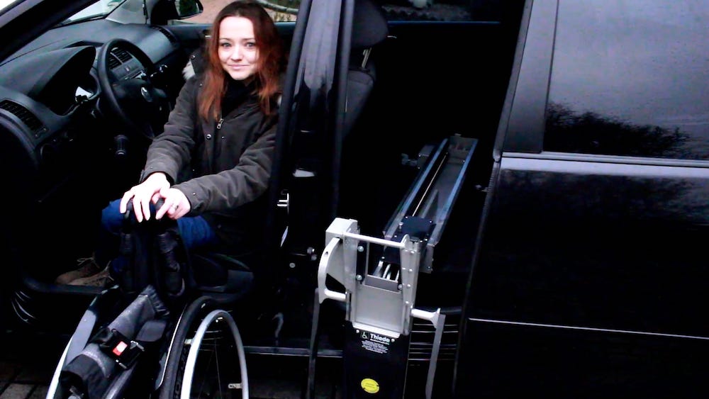 Meine Einladehilfe eines Rollstuhls ins Auto
